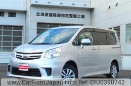 toyota noah 2013 -TOYOTA--Noah ZRR75W--0112451---TOYOTA--Noah ZRR75W--0112451-