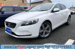 volvo v40 2013 quick_quick_DBA-MB4164T_YV1MV485BD2054878