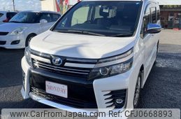 toyota voxy 2016 -TOYOTA--Voxy ZRR80W--0269474---TOYOTA--Voxy ZRR80W--0269474-