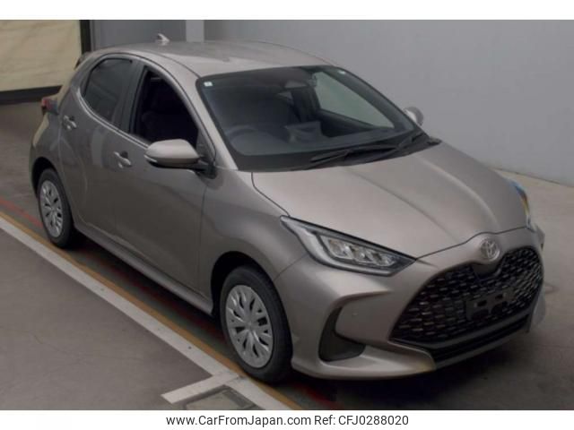 toyota yaris 2024 quick_quick_6AA-MXPH17_MXPH17-0001774 image 1