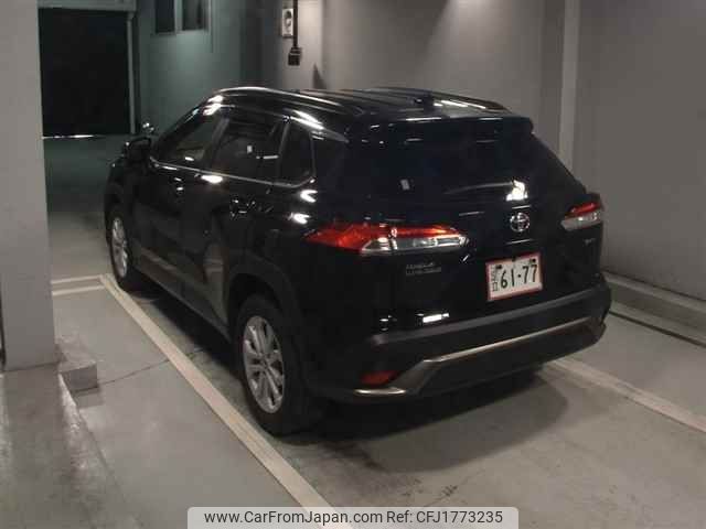 toyota corolla-cross 2024 CFJ1773235 image 2