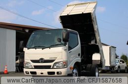 hino dutro 2014 CFJ1587658