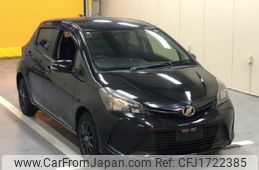 toyota vitz 2015 CFJ1722385