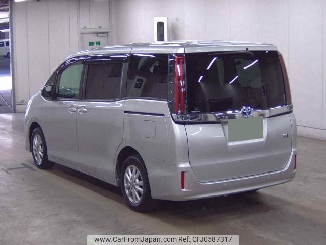 toyota noah 2021 quick_quick_6AA-ZWR80G_0515130 image 2