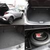 toyota c-hr 2018 quick_quick_DAA-ZYX10_2116057 image 10