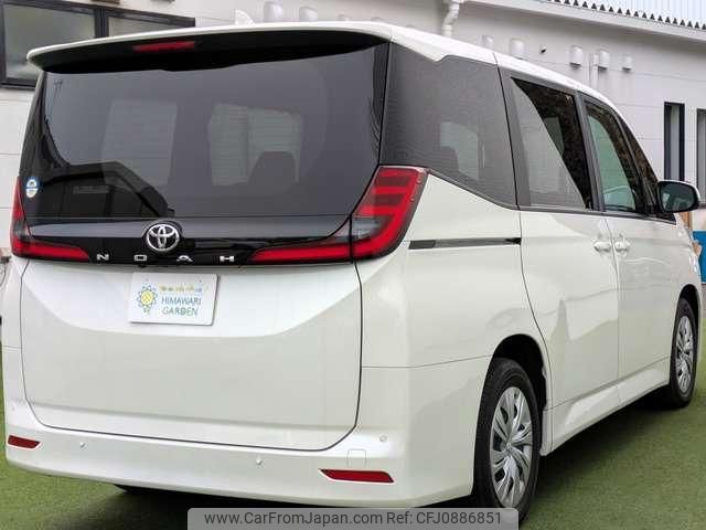 toyota noah 2022 quick_quick_6BA-MZRA90W_MZRA90W-0008785 image 2