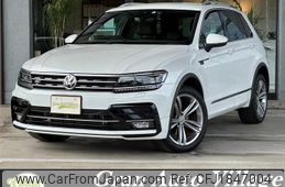 volkswagen tiguan 2019 CFJ1847004