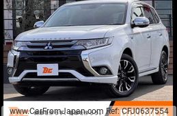 mitsubishi outlander-phev 2016 -MITSUBISHI--Outlander PHEV DLA-GG2W--GG2W-0310554---MITSUBISHI--Outlander PHEV DLA-GG2W--GG2W-0310554-