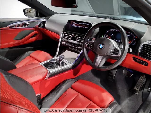 bmw 8-series 2019 quick_quick_3DA-BC30_WBABC22030BX40846 image 2