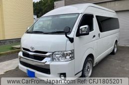 toyota hiace-wagon 2022 CFJ1805201