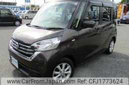 nissan dayz-roox 2018 CFJ1773624