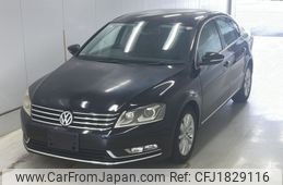 volkswagen passat 2013 CFJ1829116