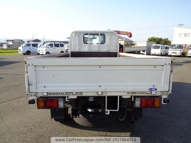 nissan atlas 2005 CFJ1864314 image 2