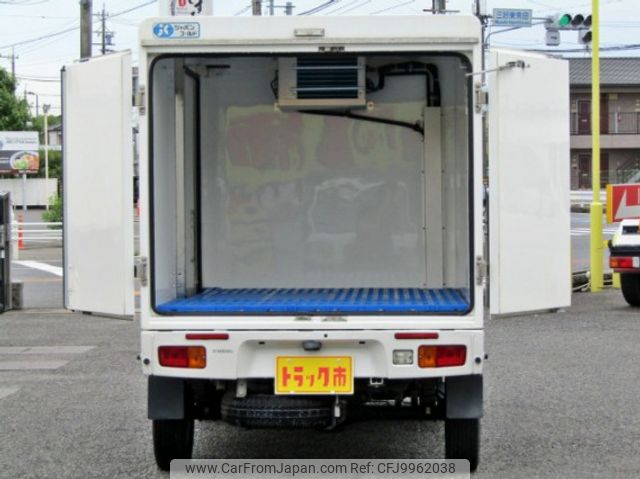 daihatsu hijet-truck 2017 quick_quick_EBD-S500P_S500P-0061982 image 2
