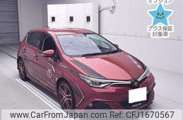 toyota auris 2015 CFJ1670567