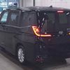 toyota noah 2022 quick_quick_6AA-ZWR90W_0013239 image 2