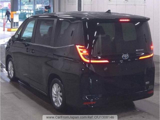 toyota noah 2022 quick_quick_6AA-ZWR90W_0013239 image 2