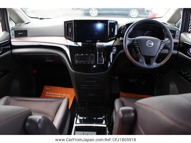 nissan elgrand 2021 CFJ1805918 image 2