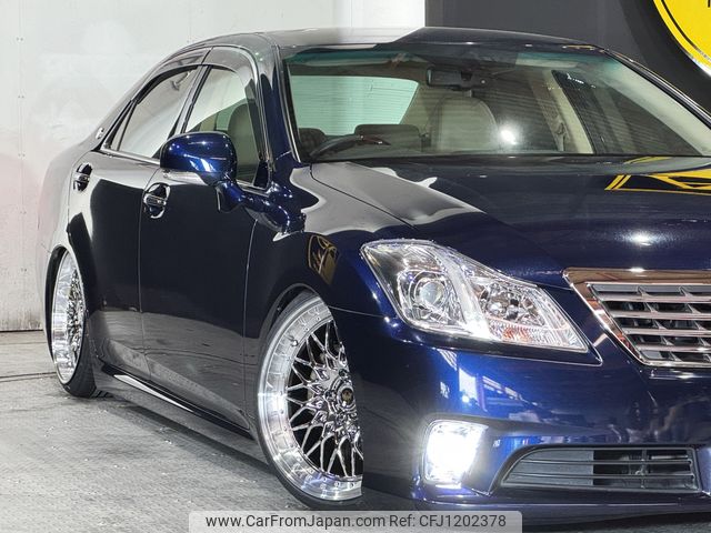 toyota crown-royal-series 2012 CARSENSOR_JP_AU6358139991 image 1