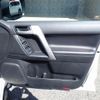 toyota land-cruiser-prado 2019 CFJ1525125 image 11