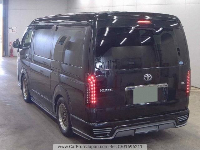 toyota hiace-wagon 2017 CFJ1696211 image 2
