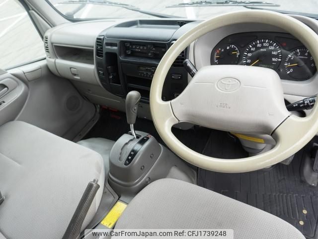 toyota dyna-truck 2013 CFJ1739248 image 2