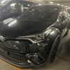 toyota c-hr 2018 quick_quick_DAA-ZYX10_2106643 image 1