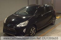 toyota aqua 2015 -TOYOTA--AQUA NHP10-6391151---TOYOTA--AQUA NHP10-6391151-