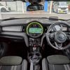 mini mini-others 2019 quick_quick_CBA-XRJCWM_WMWXR92030TP27828 image 3