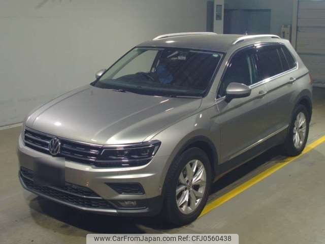 volkswagen tiguan 2019 -VOLKSWAGEN--VW Tiguan ABA-5NCZD--WVGZZZ5NZKW886955---VOLKSWAGEN--VW Tiguan ABA-5NCZD--WVGZZZ5NZKW886955- image 1