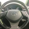 toyota c-hr 2017 quick_quick_DAA-ZYX10_ZYX10-2052806 image 15