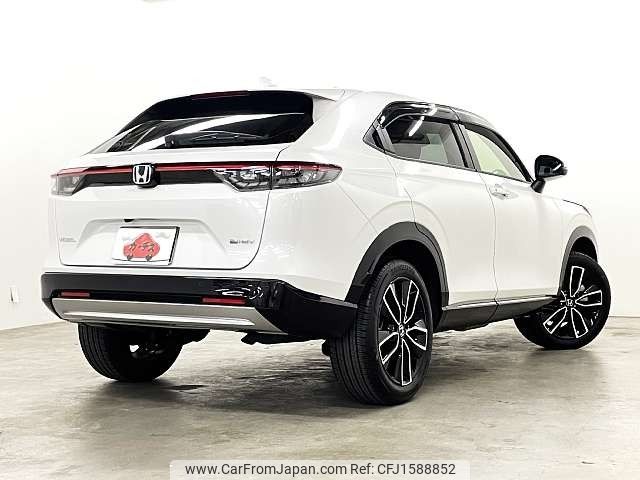 honda vezel 2024 CFJ1588852 image 2