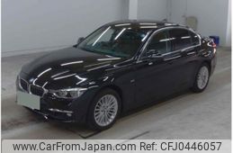 bmw 3-series 2017 quick_quick_DBA-8E15_WBA8E36040NU82209