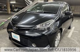 toyota vitz 2016 CFJ1833956