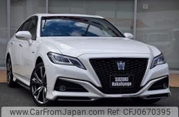 toyota crown-hybrid 2019 GOO_JP_700070570930250122002