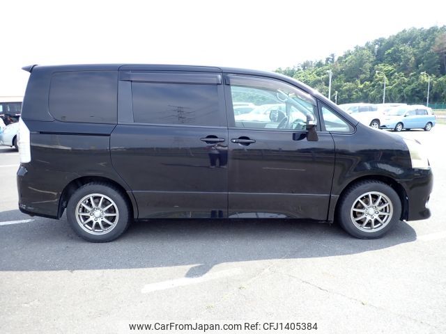 toyota noah 2008 ENHANCEAUTO_1_ea301193 image 2
