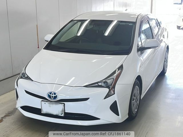 toyota prius 2017 CFJ1861140 image 1
