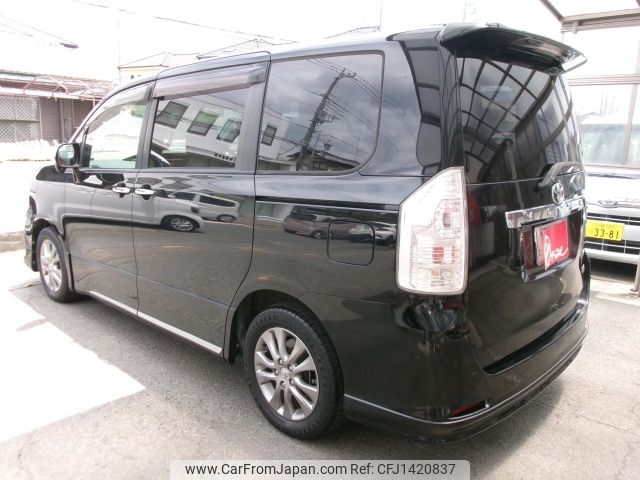 toyota voxy 2011 -TOYOTA--Voxy DBA-ZRR70W--ZRR70-0461020---TOYOTA--Voxy DBA-ZRR70W--ZRR70-0461020- image 2