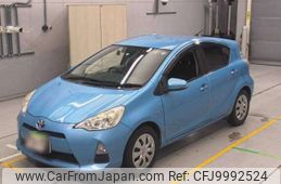 toyota aqua 2013 -TOYOTA--AQUA DAA-NHP10--NHP10-2226142---TOYOTA--AQUA DAA-NHP10--NHP10-2226142-