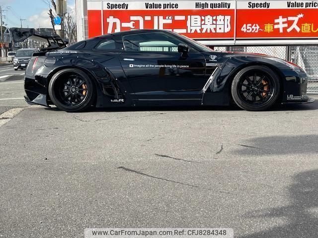 CUNEA 5台 R35 生産終了】日産：NISSAN GT-R [ GT-R ] スポーツ