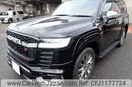 toyota land-cruiser 2023 25431306