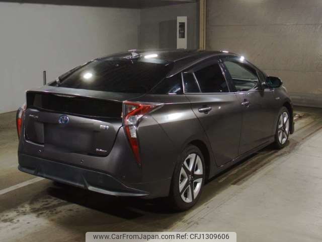 toyota prius 2016 -TOYOTA--Prius DAA-ZVW55--ZVW55-8033162---TOYOTA--Prius DAA-ZVW55--ZVW55-8033162- image 2