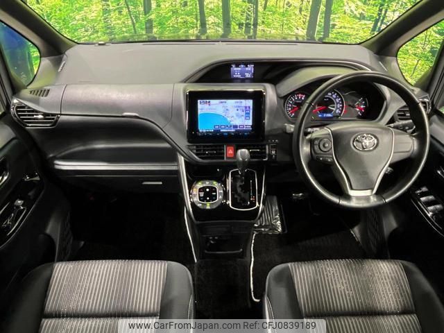 toyota voxy 2018 quick_quick_ZRR85W_ZRR85-0101081 image 2