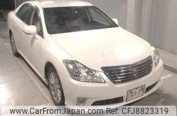 toyota crown 2012 CFJ8823319