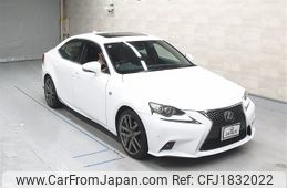 lexus is 2013 CFJ1832022