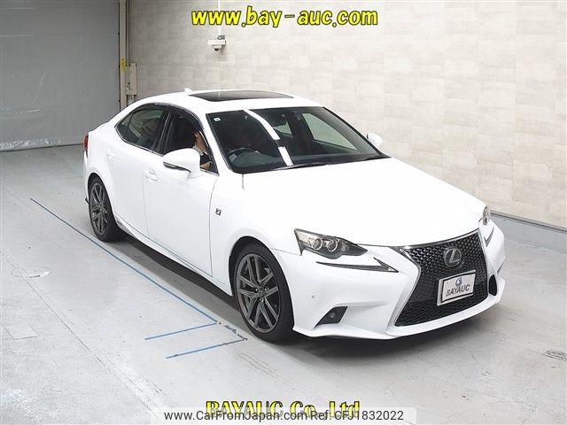 lexus is 2013 CFJ1832022 image 1