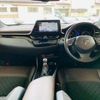 toyota c-hr 2018 -TOYOTA--C-HR DAA-ZYX10--ZYX10-2098666---TOYOTA--C-HR DAA-ZYX10--ZYX10-2098666- image 18