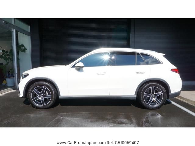 mercedes-benz glc-class 2023 GOO_JP_700056033630240728002 image 1