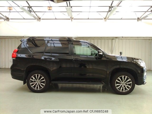 toyota land-cruiser-prado 2021 ENHANCEAUTO_1_ea284011 image 2