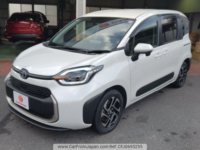 toyota sienta 2023 -TOYOTA--Sienta 6AA-MXPL10G--MXPL10-1074961---TOYOTA--Sienta 6AA-MXPL10G--MXPL10-1074961- image 1